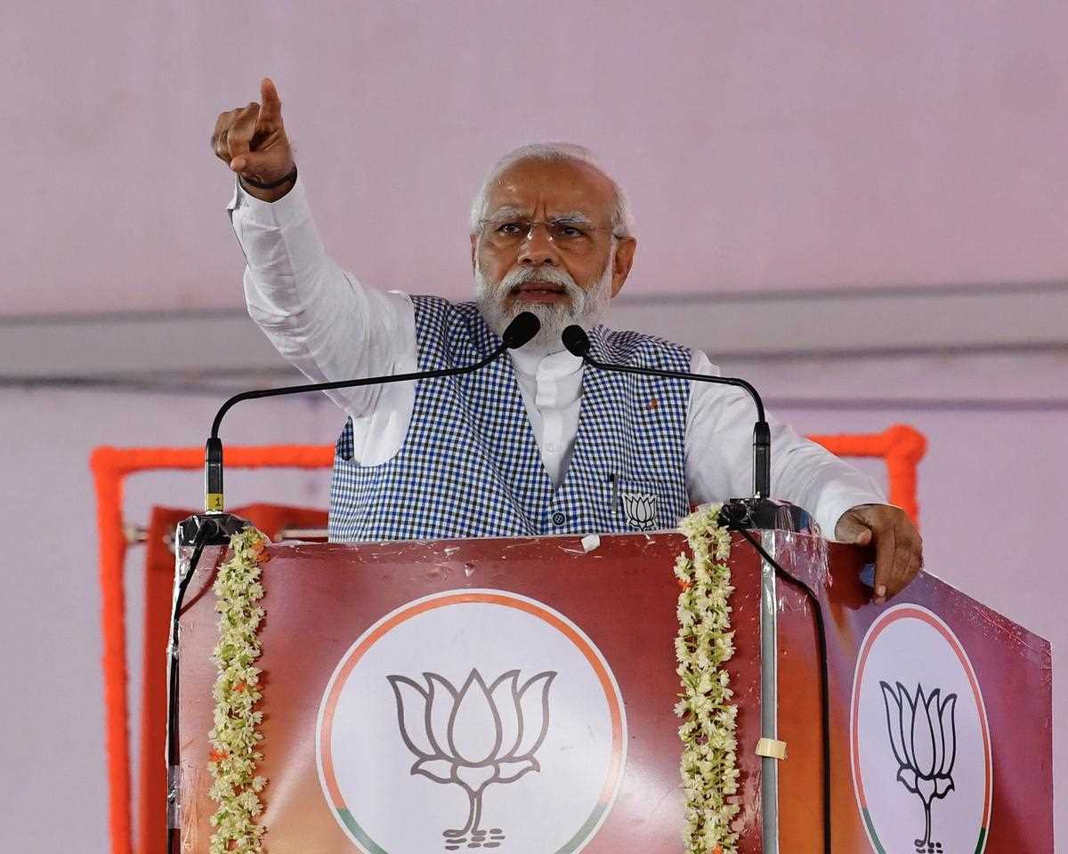 कांग्रेस की बी- टीम है जद-एस : मोदी